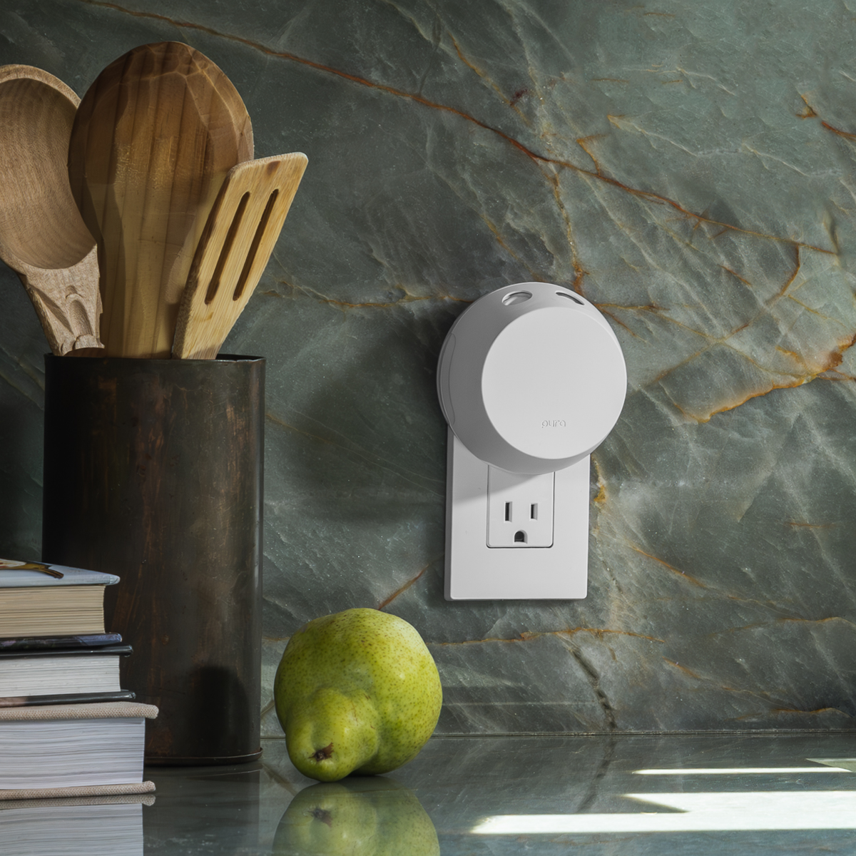 Pura™ Smart Home Fragrance Diffuser (V5)