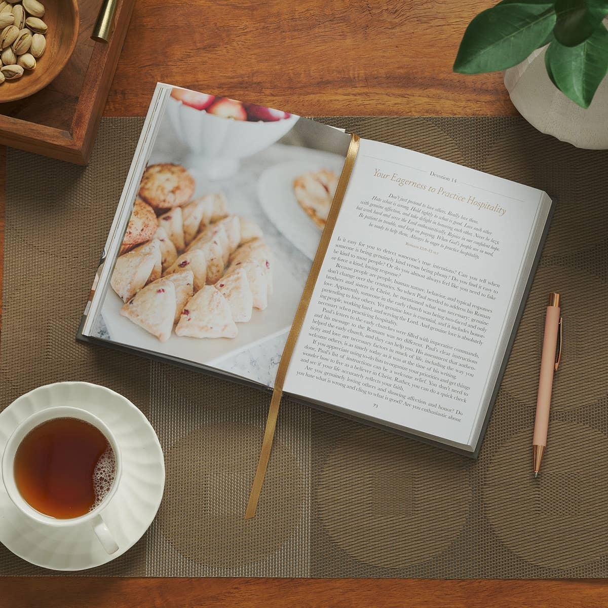 The Welcoming Home: A Devotional Guide to Hospitality