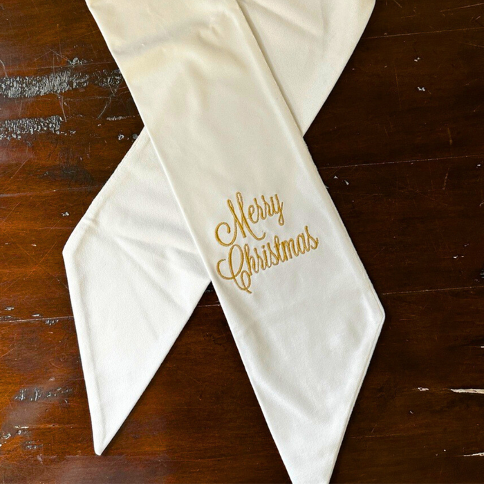 Merry Christmas Velvet Wreath Sash