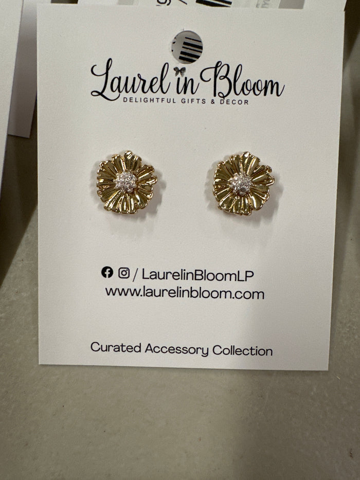 Daisy Earrings - .5"