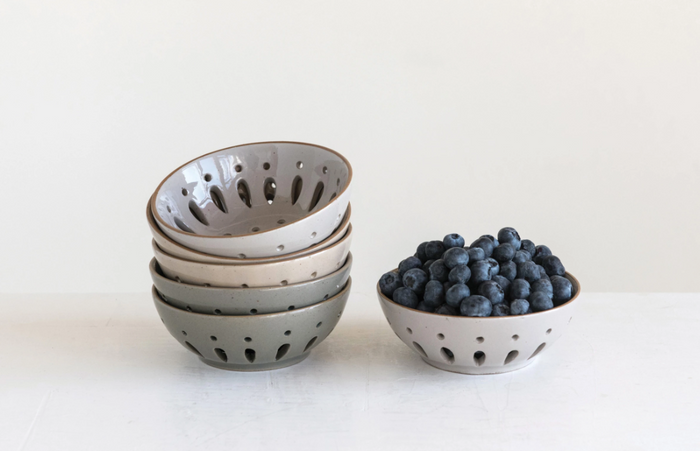 Stoneware Berry Bowl