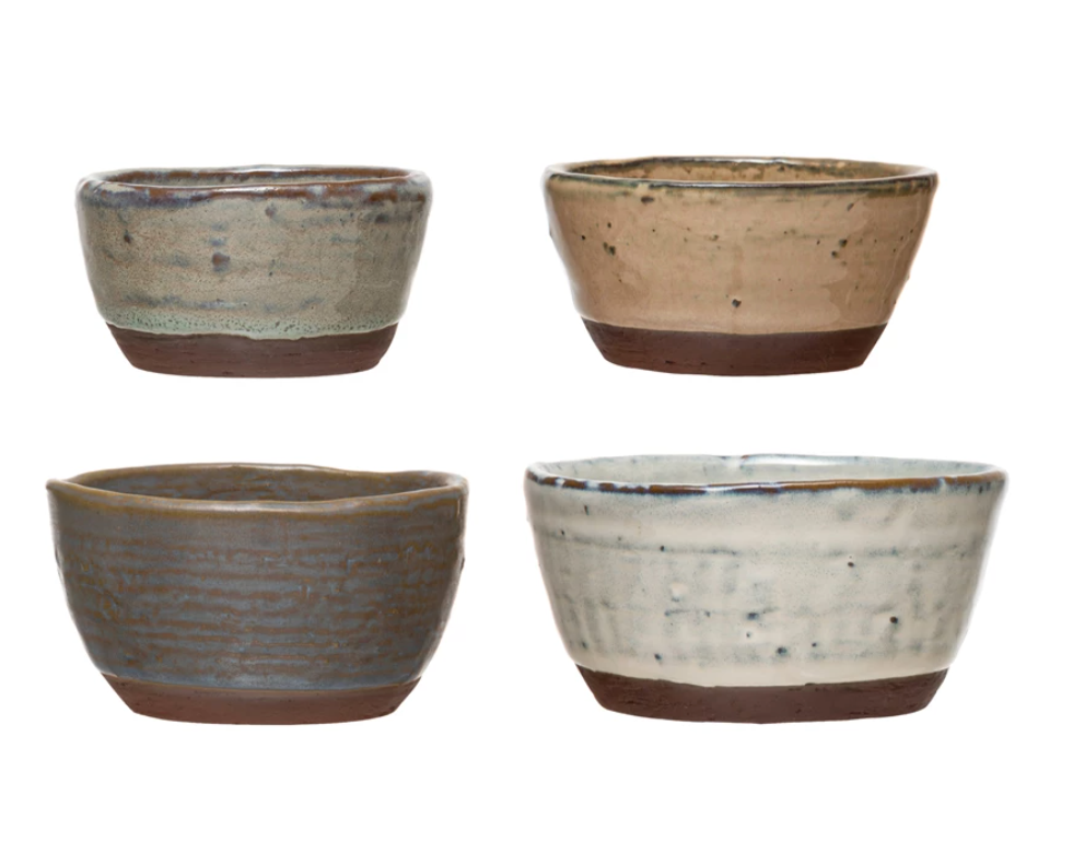Round Stoneware Bowls with Reactive Glaze