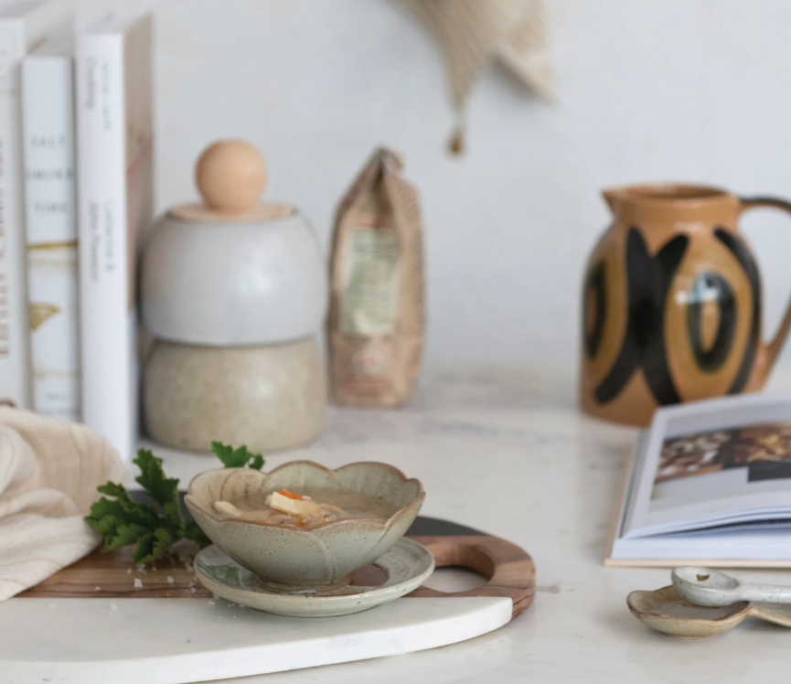 Round Stoneware Bowl