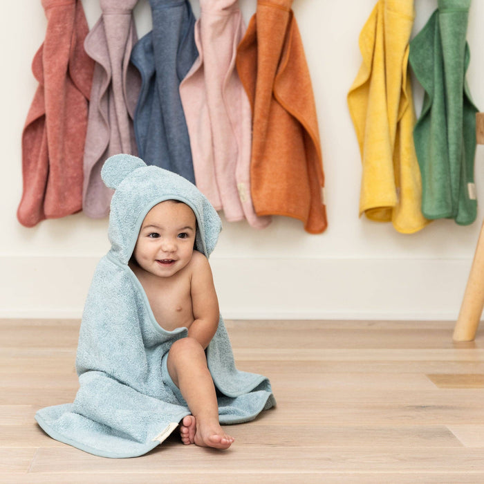 Hooded Towel + Wash Mitt Set Fog