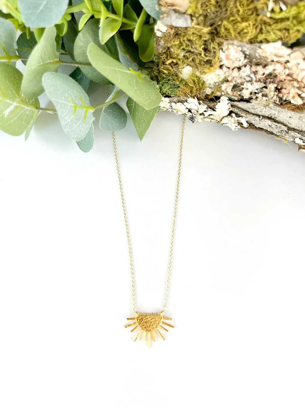 New Day Necklace - gold