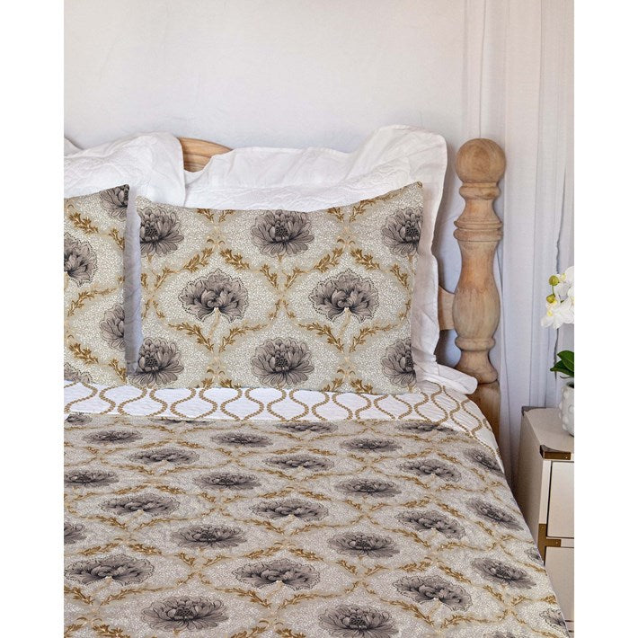 Olivia Linen Quilt