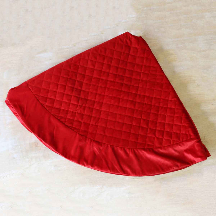 Quilted Tree Skirt - Red