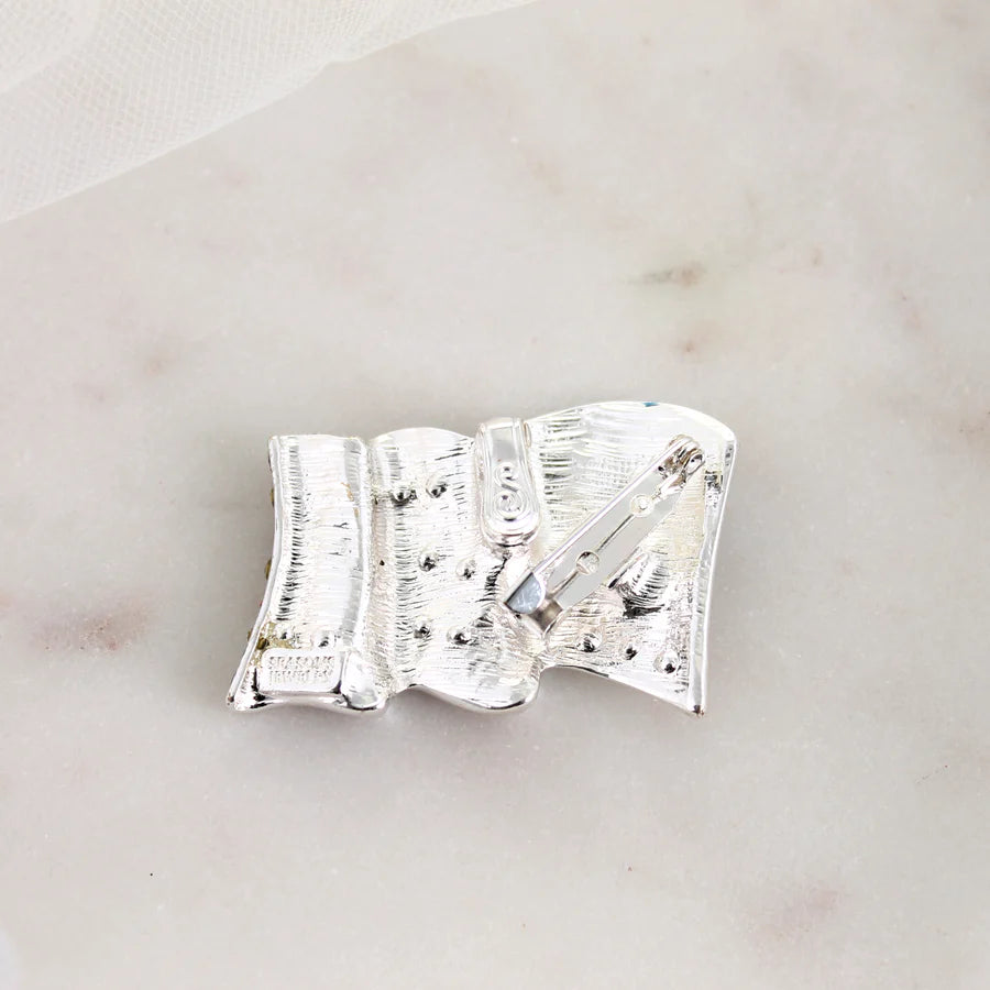 Crystal Waving Flag Pin/Pendant