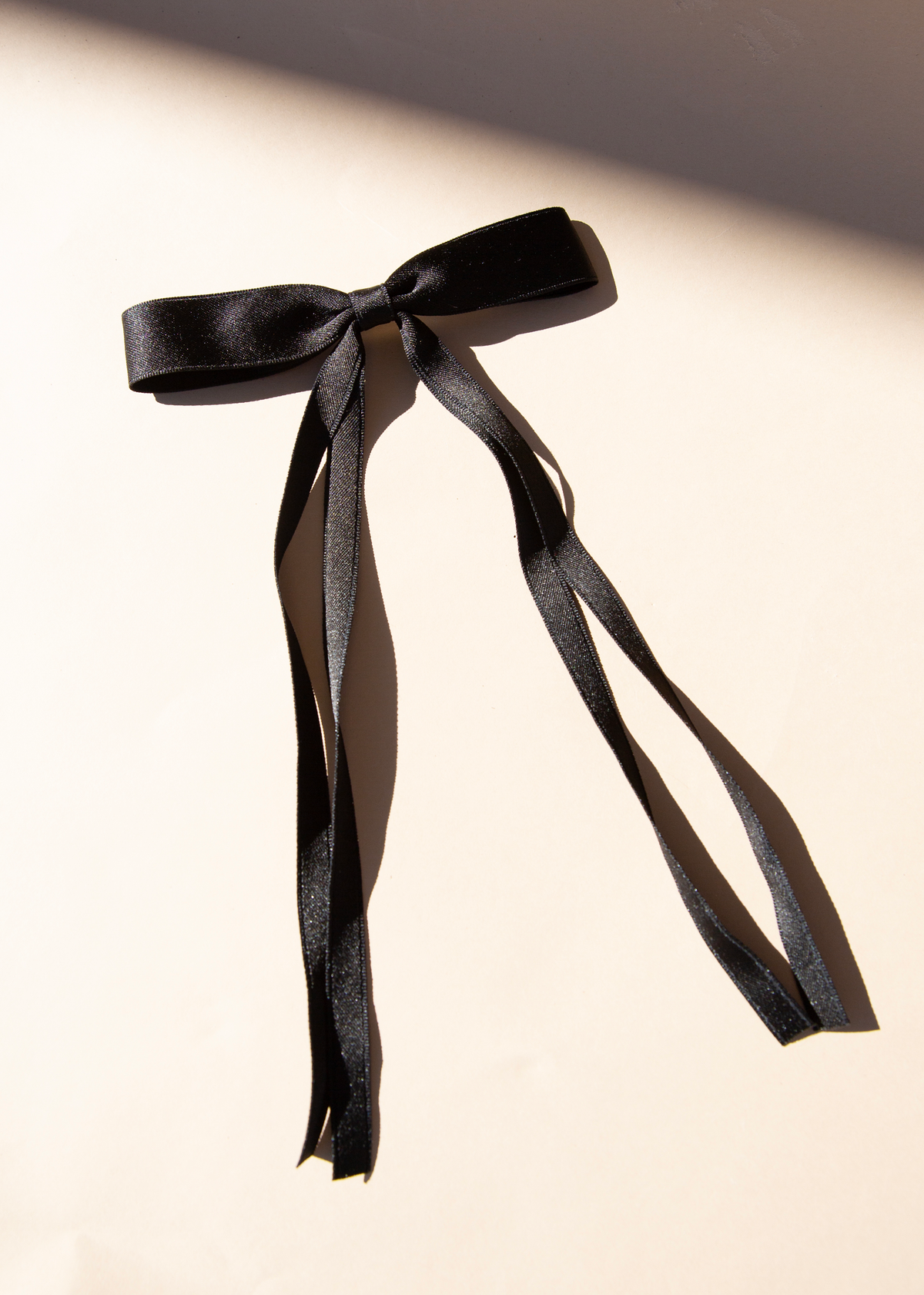 The Girlie Bow - Black